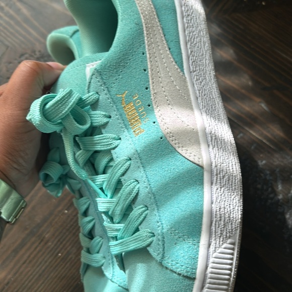 Women Mint/Teal Puma Sneakers - Picture 5 of 11